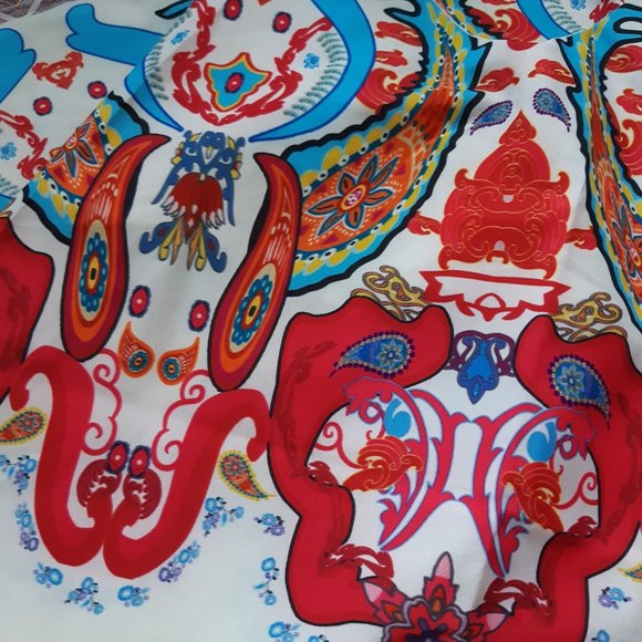 unique white&red maxi dress - Picture 3 of 3